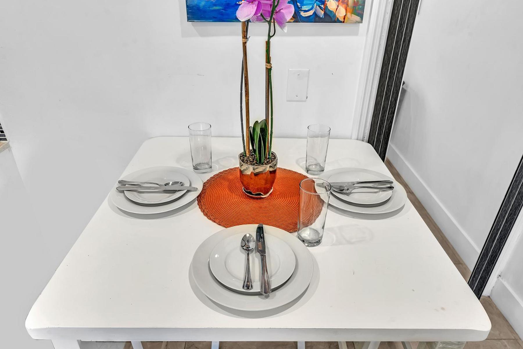 New Boutique 1 Bdrm Close To Beach & Casino #211 Голливуд Экстерьер фото